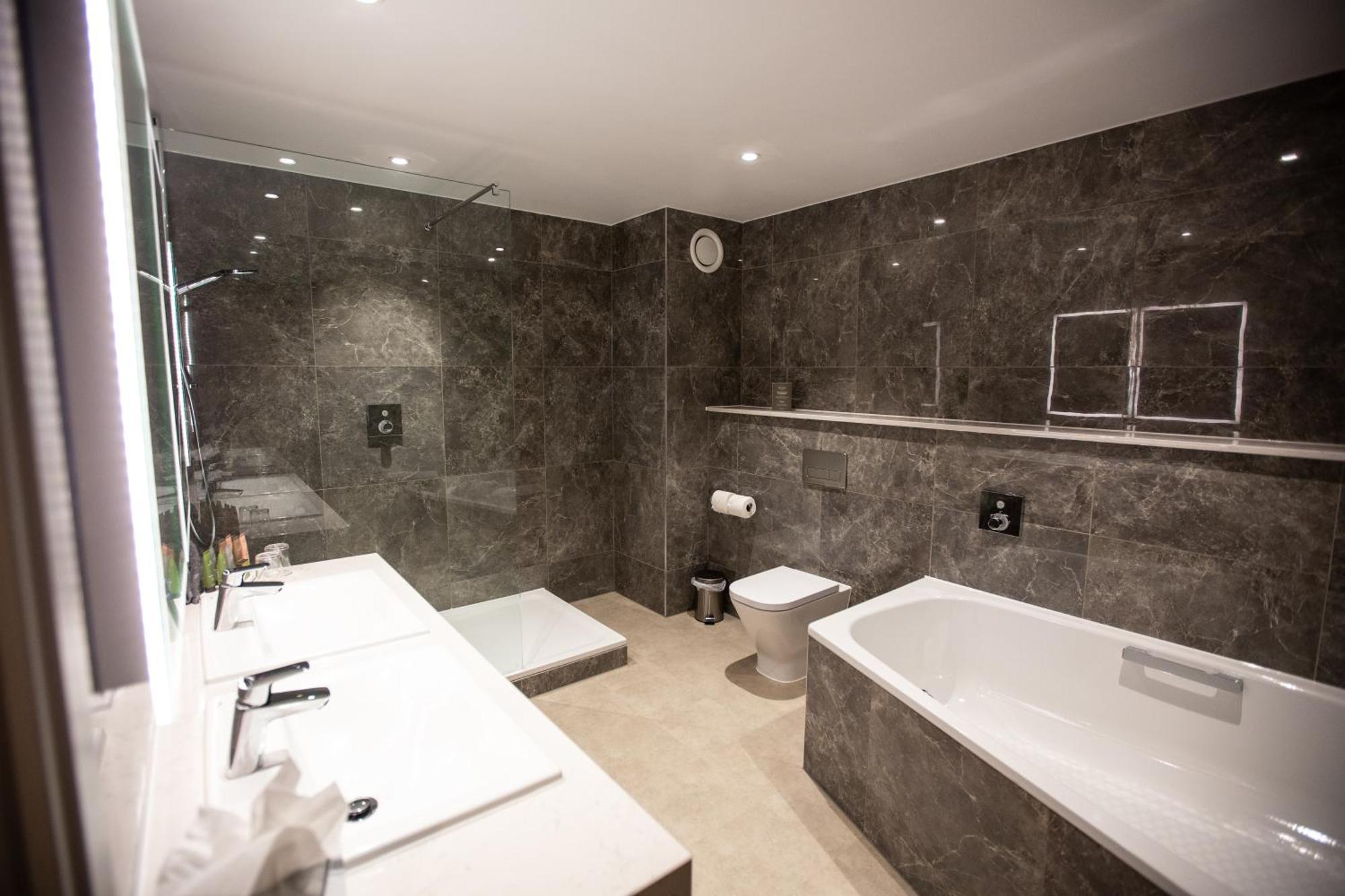 Luxury Suite Spa access not